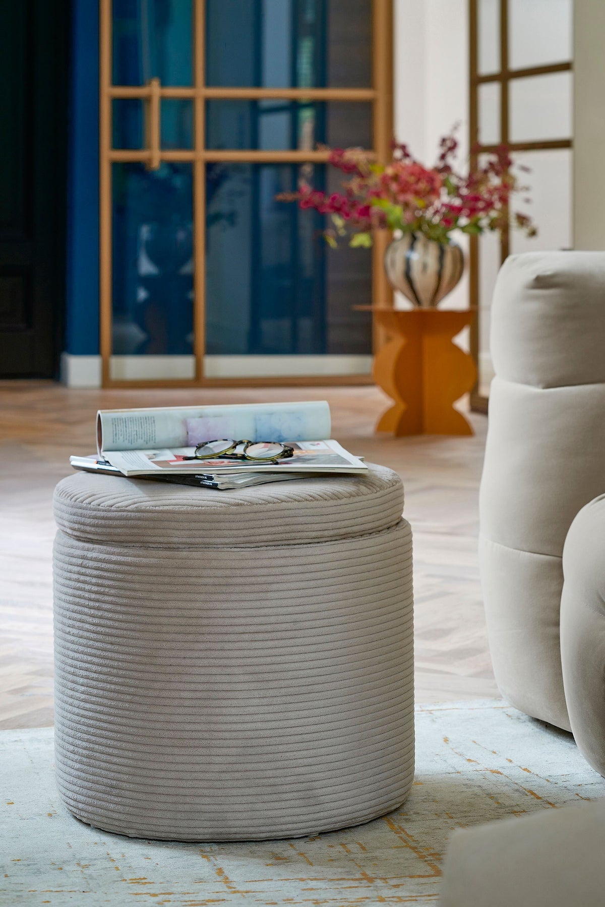 Pouffe With Storage - H41 X Ø42 Cm - Off-White