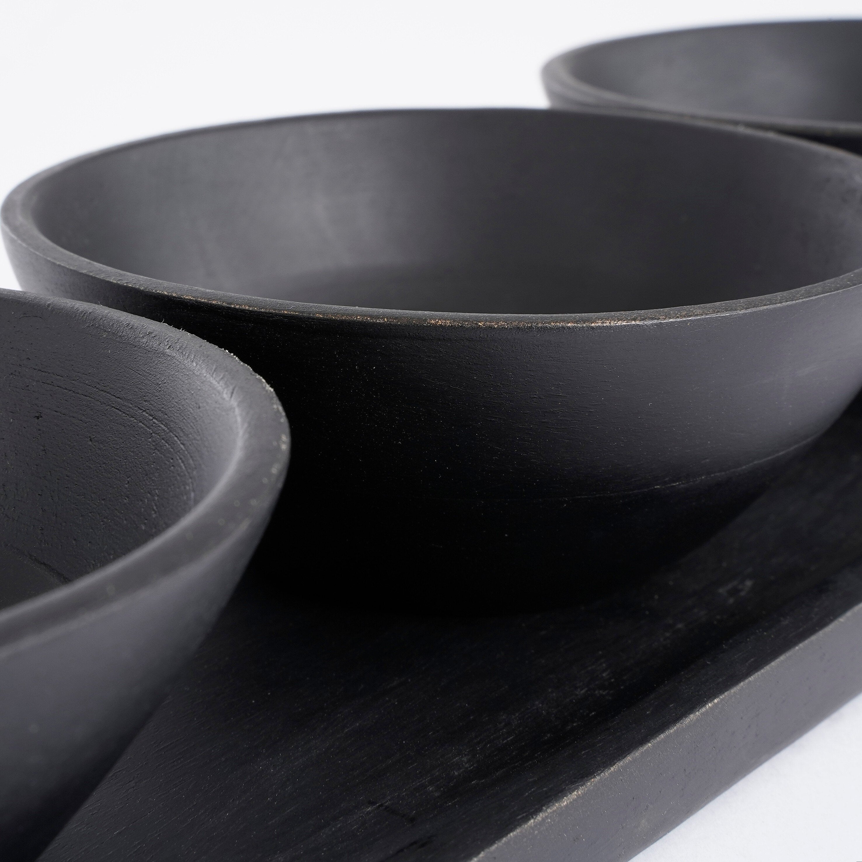 Tomar Bowl On Tray Black 4 Pieces Fsc 100% - L36Xw12Xh5Cm