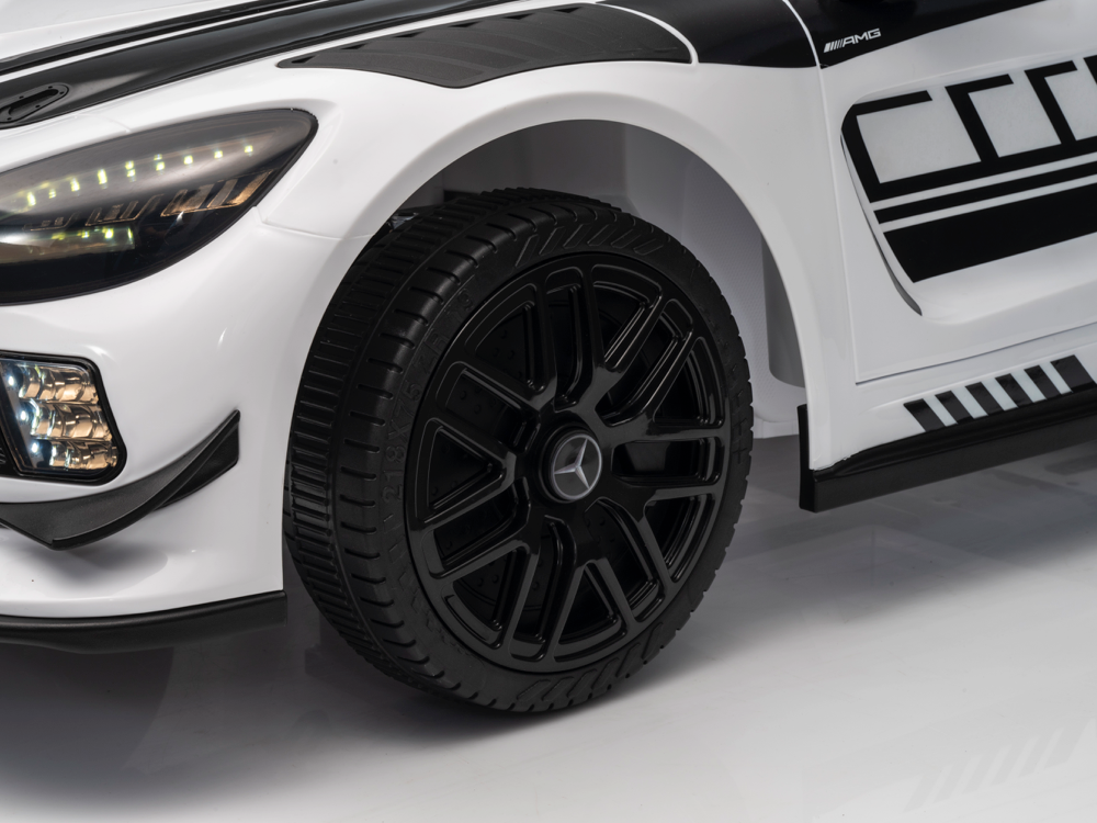 Voiture Électrique Pour Enfants Mercedes-Benz Gt3 Amg 12 Volts Avec Pneus En Caoutchouc, Siège En Cuir Et Plus Encore !