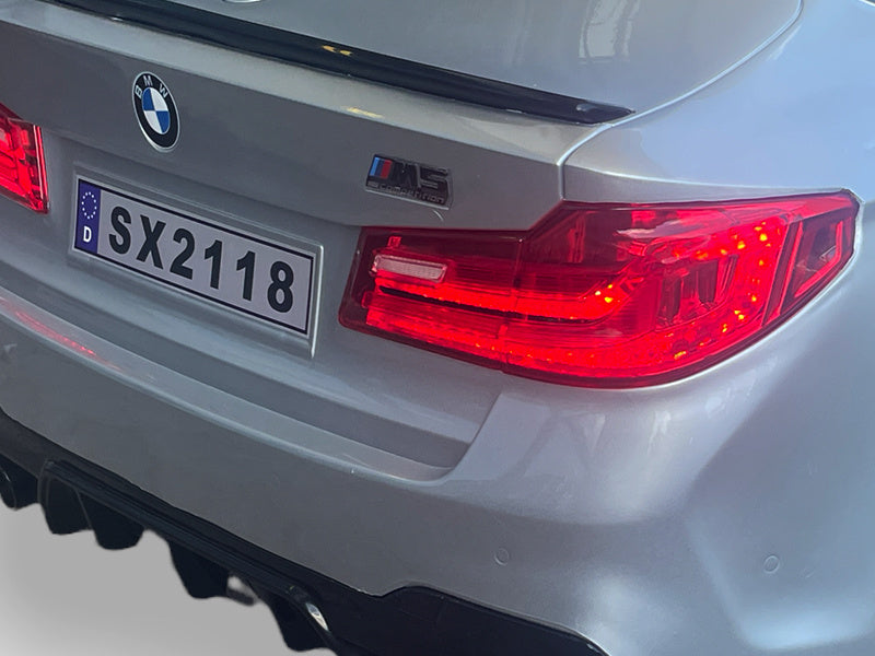 Bmw M5,Lithium, Siège En Cuir, Pneus En Caoutchouc, Voiture À Batterie Pour Enfants !