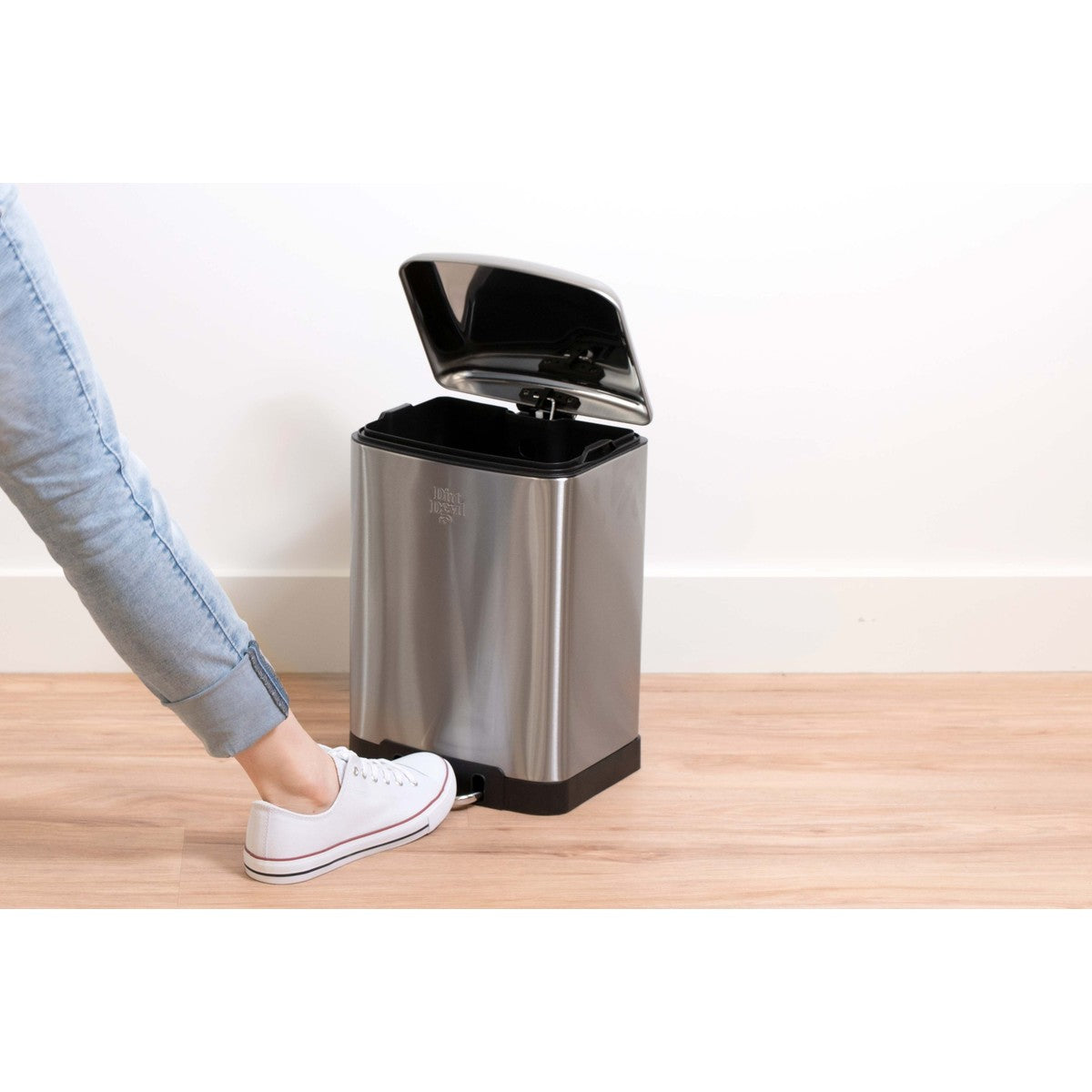 Pedal Bin 12L Soft Close