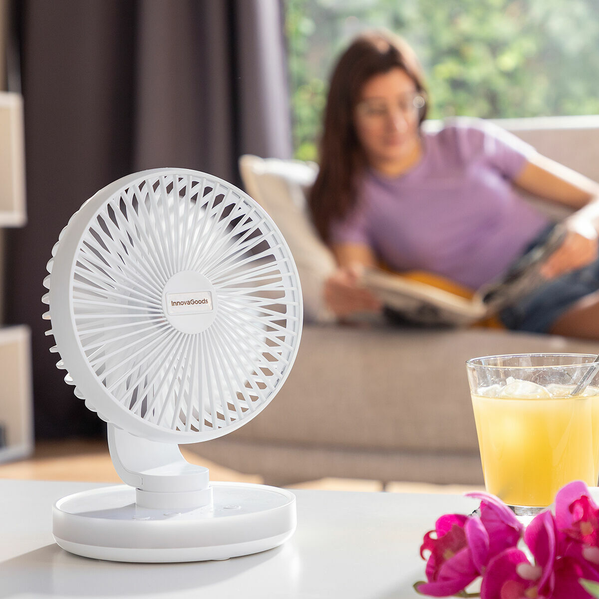 InnovaGoods Ventilateur de Bureau Rechargeable avec LED FanLed Ø6,6'' 4000 mAh