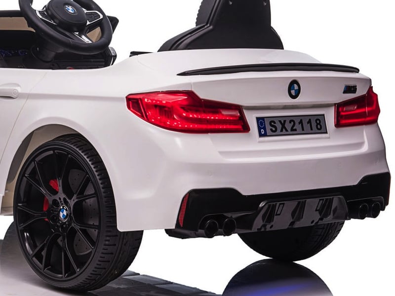Bmw M5, Siège En Cuir, Pneus En Caoutchouc, Voiture À Batterie Pour Enfants !